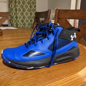 Under Armour Lockdown 5 Basketball Shoes